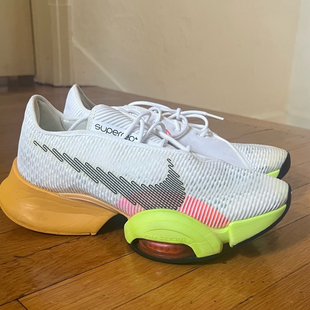 Nike Air Zoom Superrep 2 Running Shoes White Orange Pink neon Womens Size 10